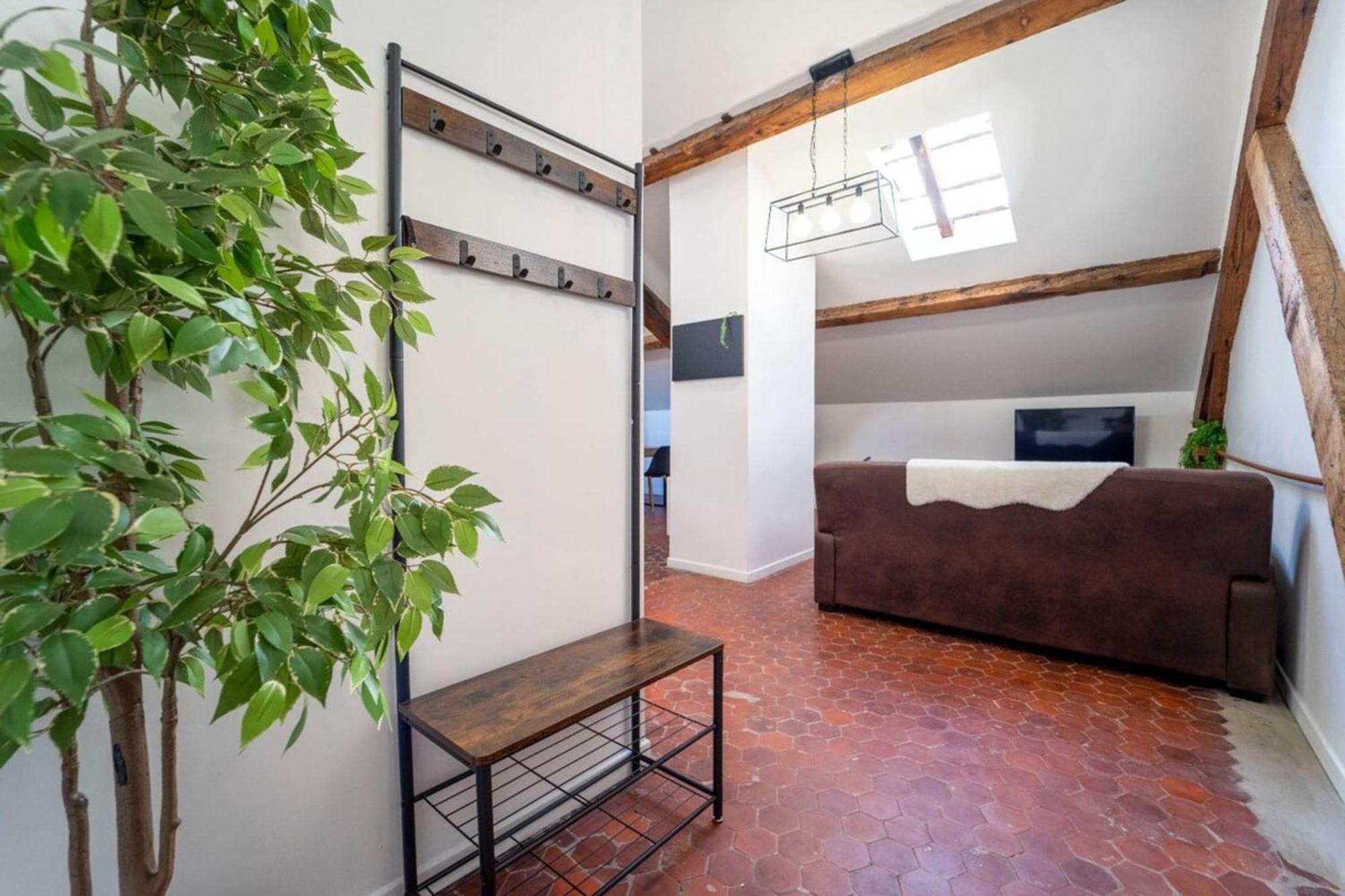 Authentique Studio Hypercentre - Clim - Wifi Apartment Ним Екстериор снимка